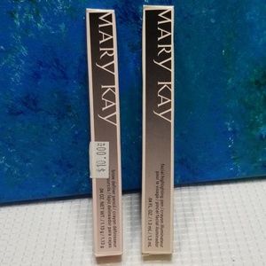 Mary Kay Makeup - Facial highlighting pen shade4. Brow denfiner penc Mary Kay Makeup - Facial highlighting pen shade4. Brow denfiner penc